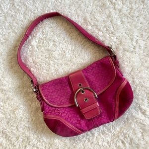 COACH Fuchsia Shoulder Bag Leather/Suede